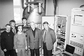 Коллектив разработчиков реактора термоударной активации сыпучих материалов ЦЕФЛАР М1